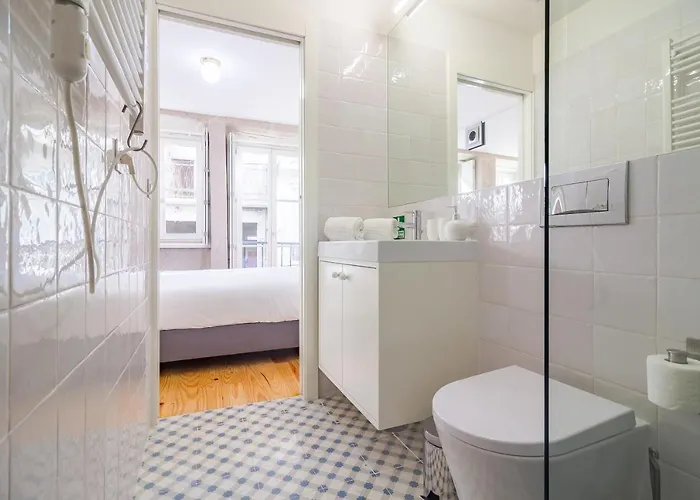 Youropo - The Tower Apartment Porto