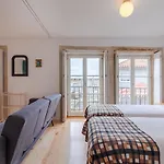 Appartement Youropo - The Tower