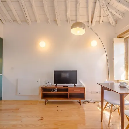 Youropo - The Tower Апартаменты Порту