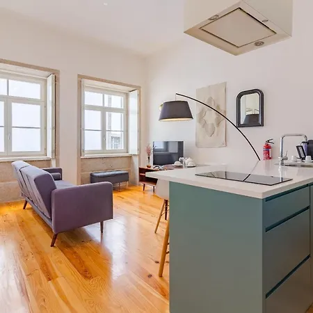 Youropo - The Tower פורטו