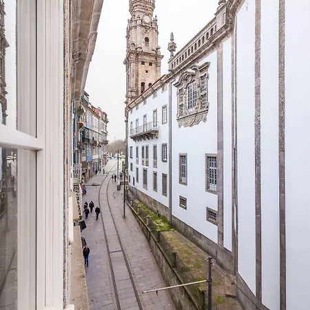 Youropo - The Tower Appartement