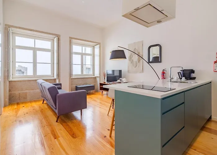 Youropo - The Tower Oporto