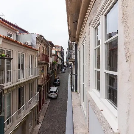 Youropo - The Tower 포르투