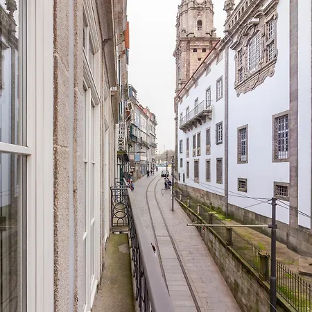 Youropo - The Tower Porto